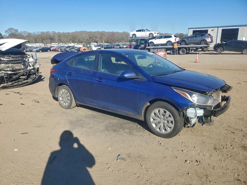 Фото 4 - HYUNDAI ACCENT