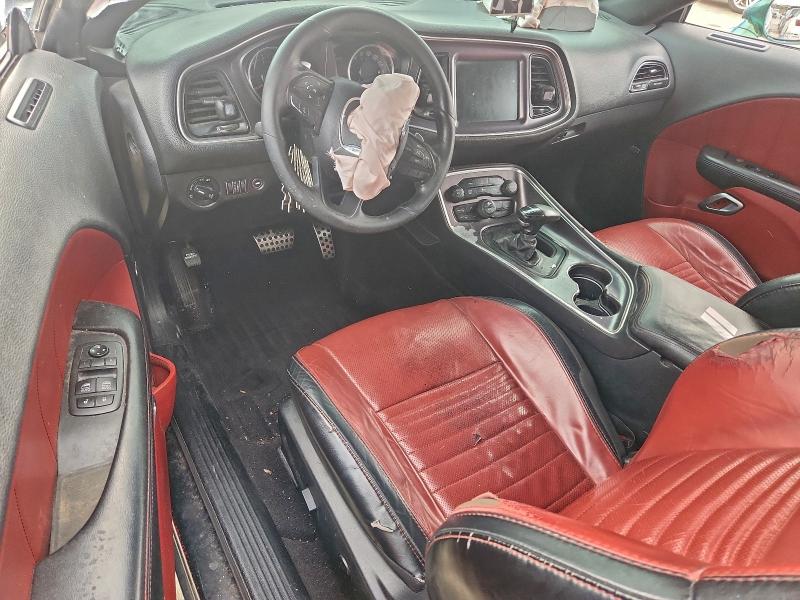 Фото 8 - DODGE CHALLENGER