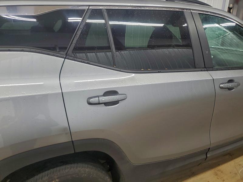 Фото 10 - GMC TERRAIN