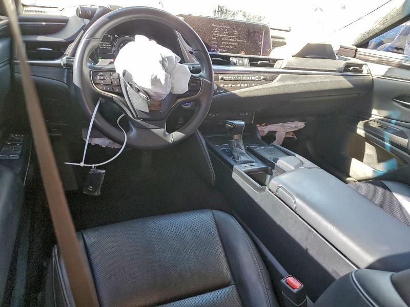 Фото 8 - LEXUS ES300