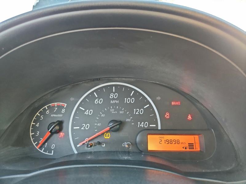 Фото 9 - NISSAN VERSA