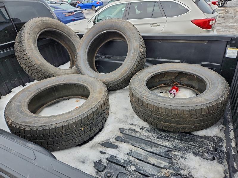 Фото 12 - TOYOTA TACOMA