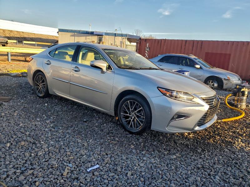 Фото 4 - LEXUS ES350