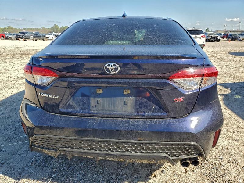 Фото 6 - TOYOTA COROLLA