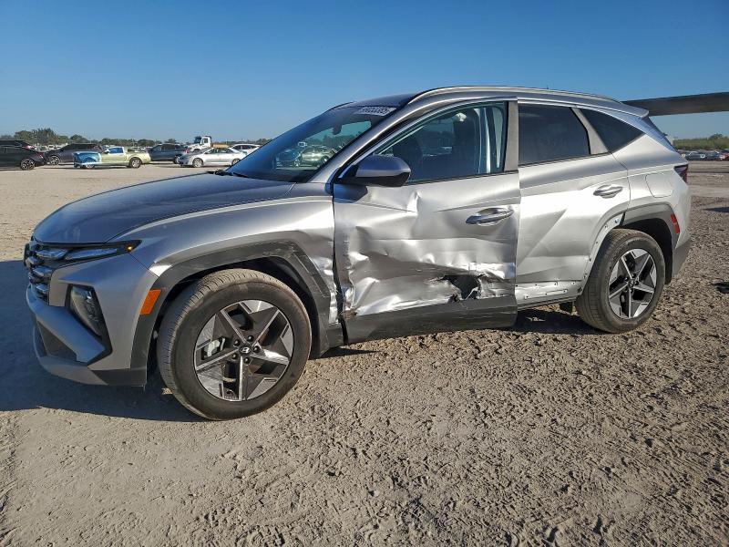 Фото 1 - HYUNDAI TUCSON