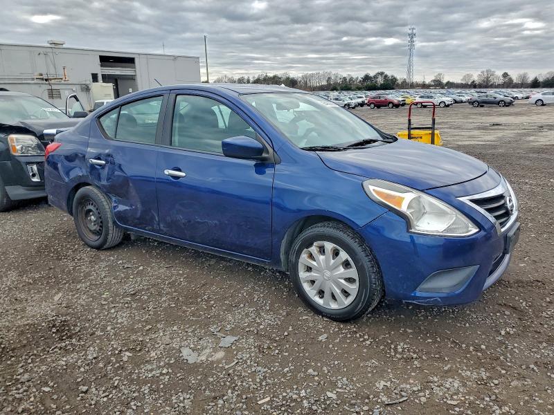 Фото 4 - NISSAN VERSA