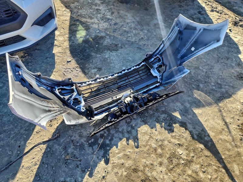 Фото 12 - TOYOTA COROLLA