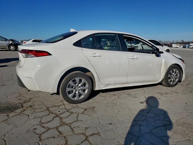 Фото 3 - TOYOTA COROLLA