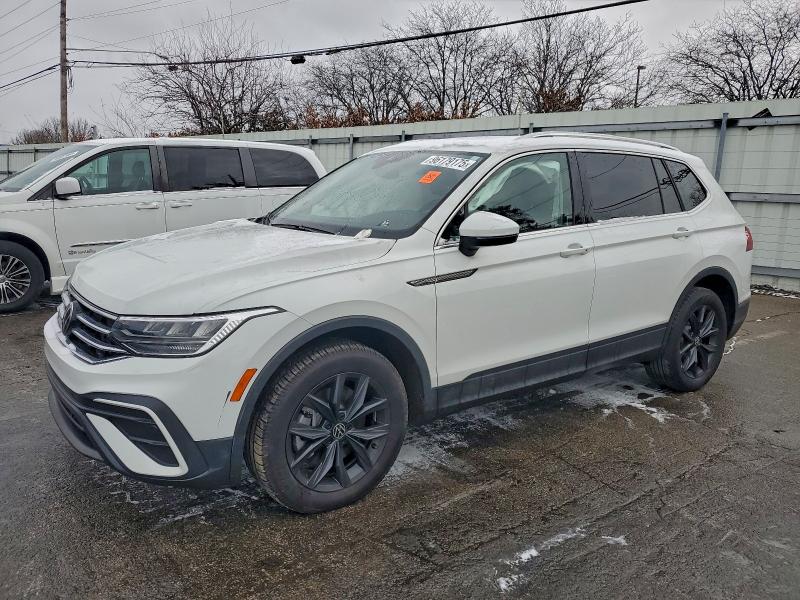 Фото 1 - VOLKSWAGEN TIGUAN