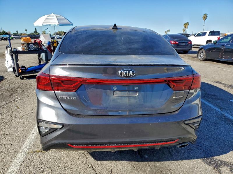 Фото 6 - KIA FORTE