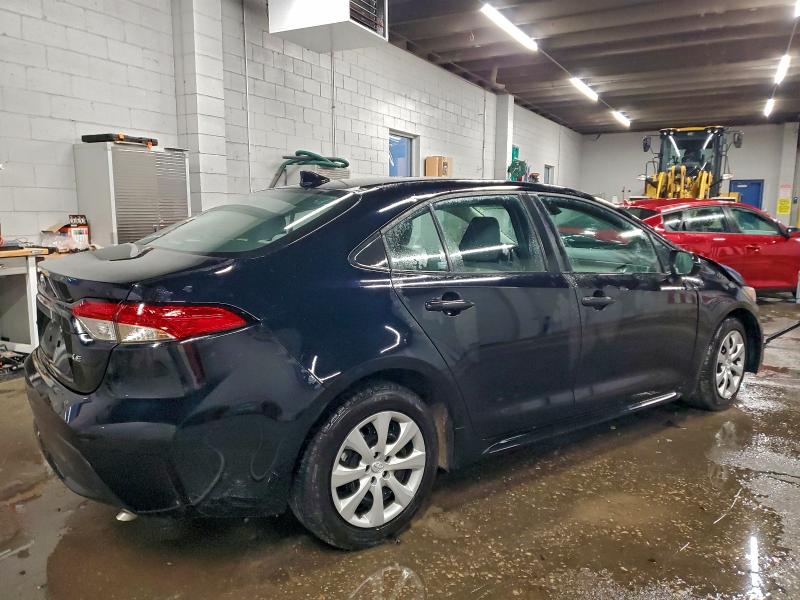 Фото 3 - TOYOTA COROLLA