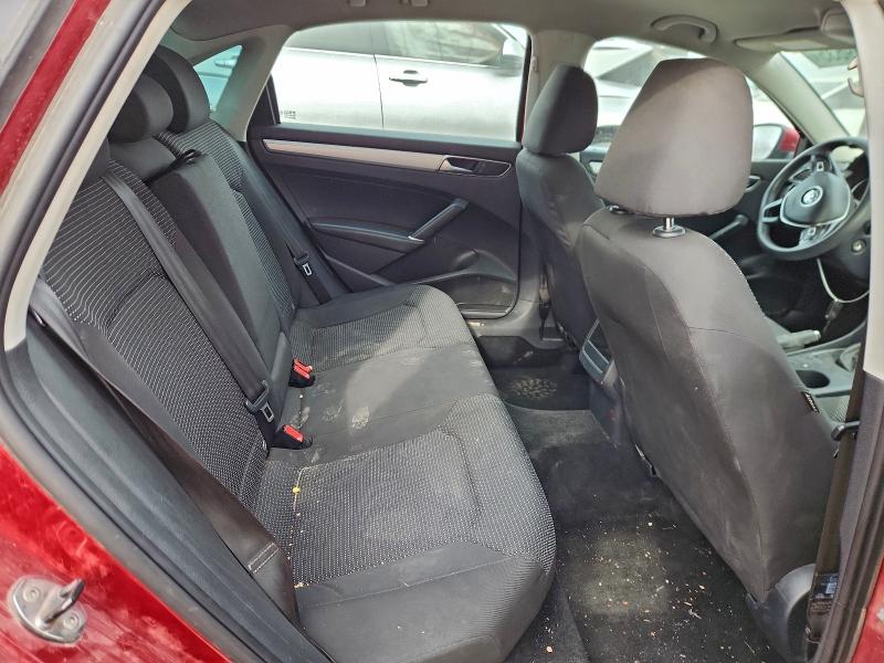 Фото 10 - VOLKSWAGEN PASSAT