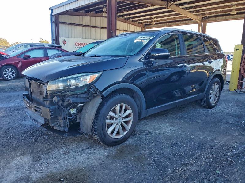 Фото 1 - KIA SORENTO