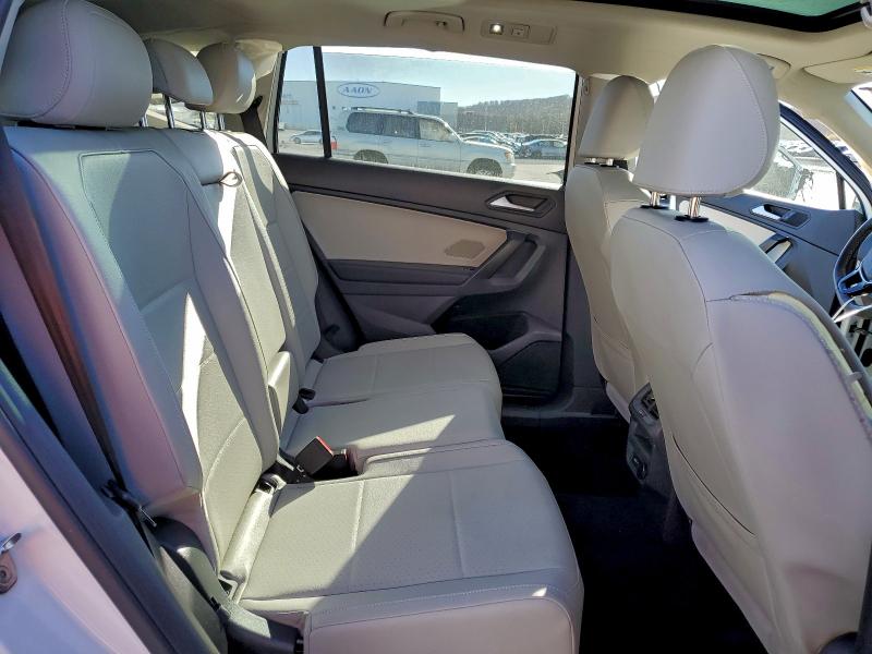 Фото 11 - VOLKSWAGEN TIGUAN