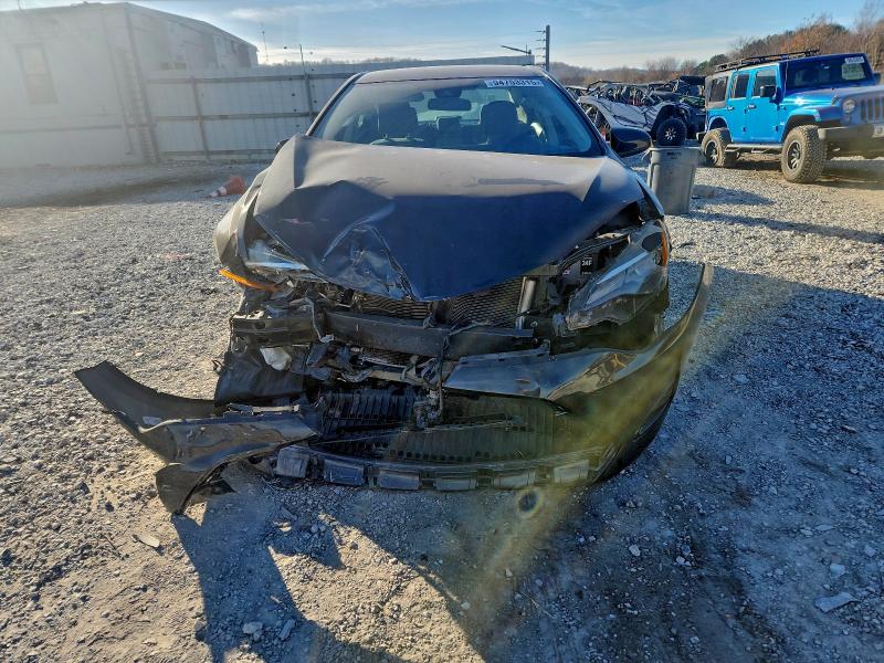 Фото 5 - TOYOTA COROLLA