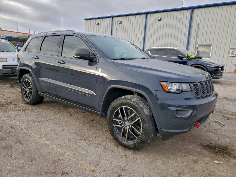 Фото 4 - JEEP GRAND CHER