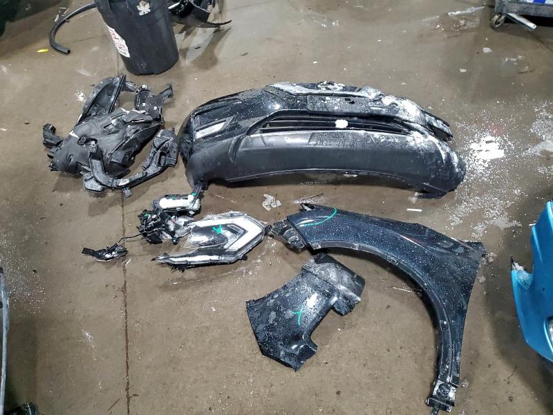 Фото 13 - NISSAN ROGUE