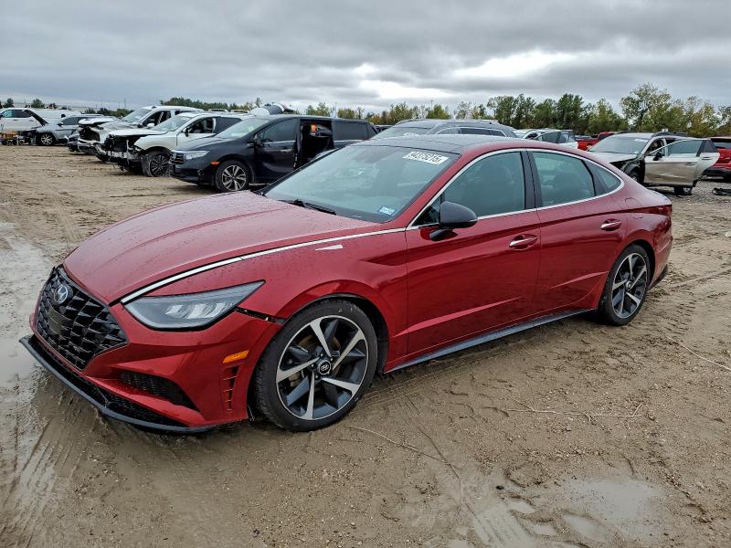 Фото 1 - HYUNDAI SONATA