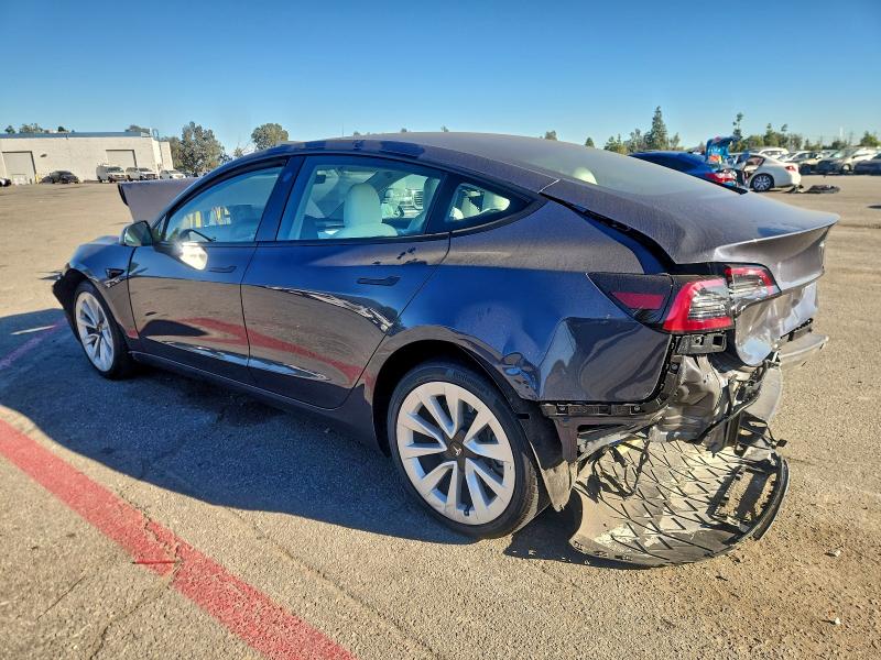Фото 2 - TESLA MODEL 3