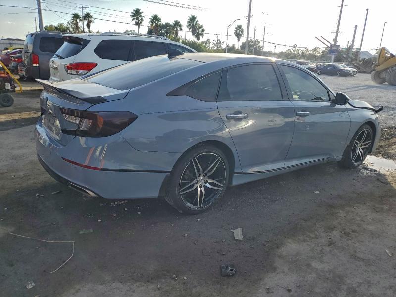 Фото 3 - HONDA ACCORD