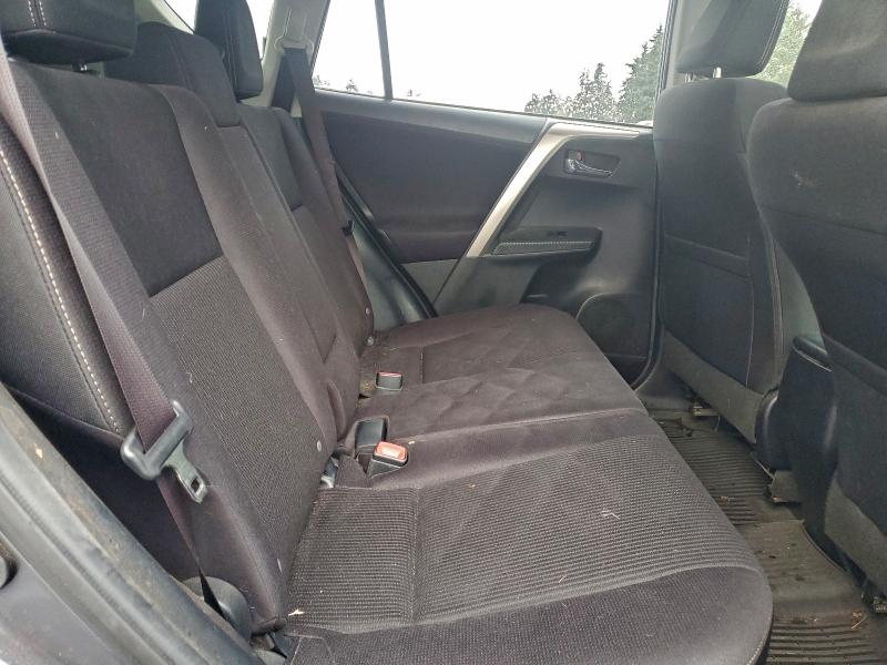 Фото 11 - TOYOTA RAV4