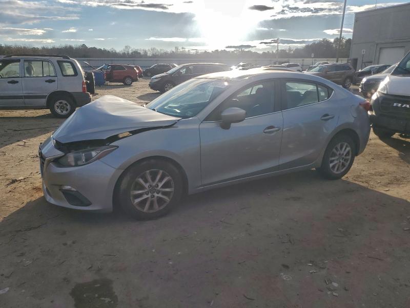 Фото 1 - MAZDA 3