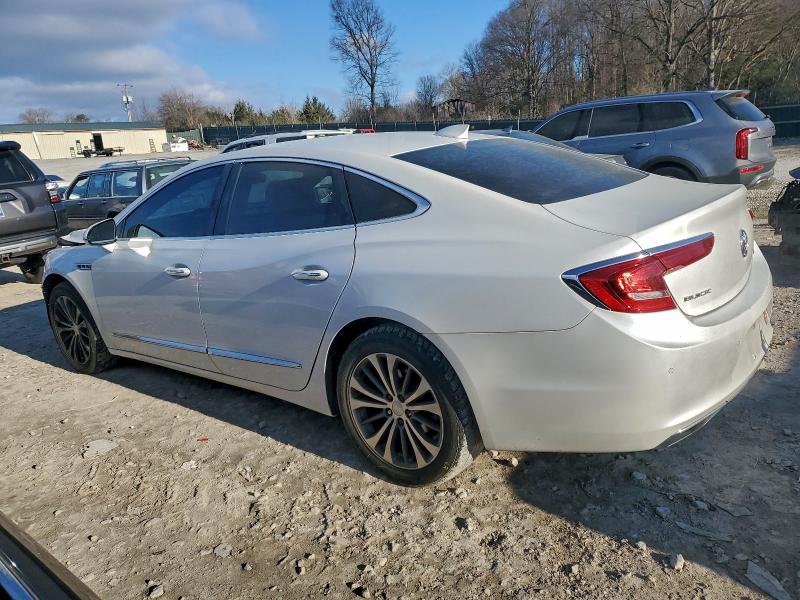 Фото 2 - BUICK LACROSSE