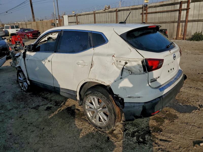 Фото 2 - NISSAN ROGUE