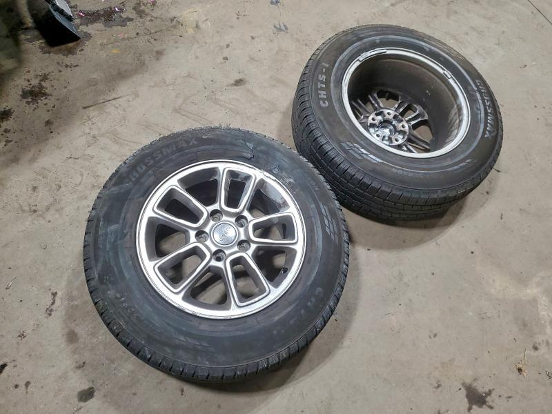 Фото 13 - JEEP GRAND CHER