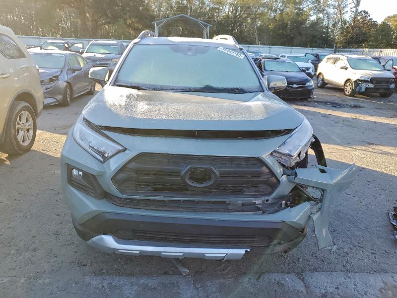 Фото 5 - TOYOTA RAV4