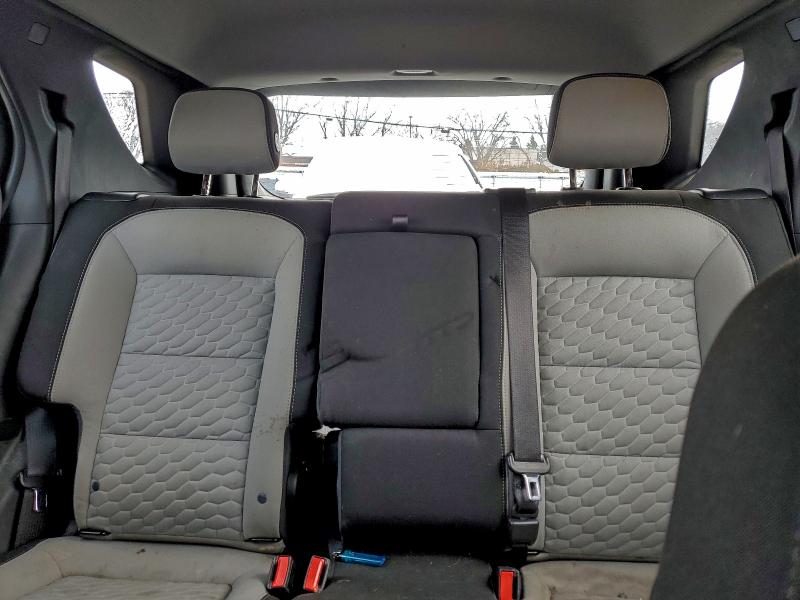 Фото 10 - CHEVROLET EQUINOX