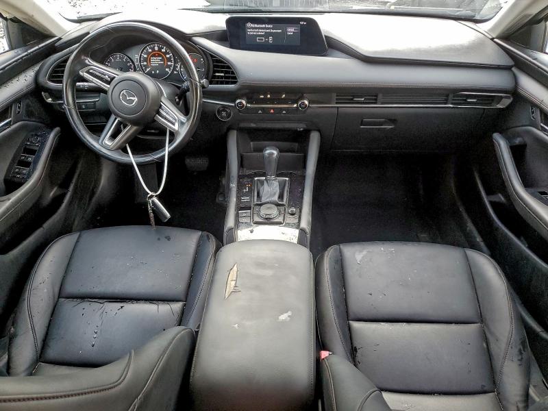 Фото 8 - MAZDA 3