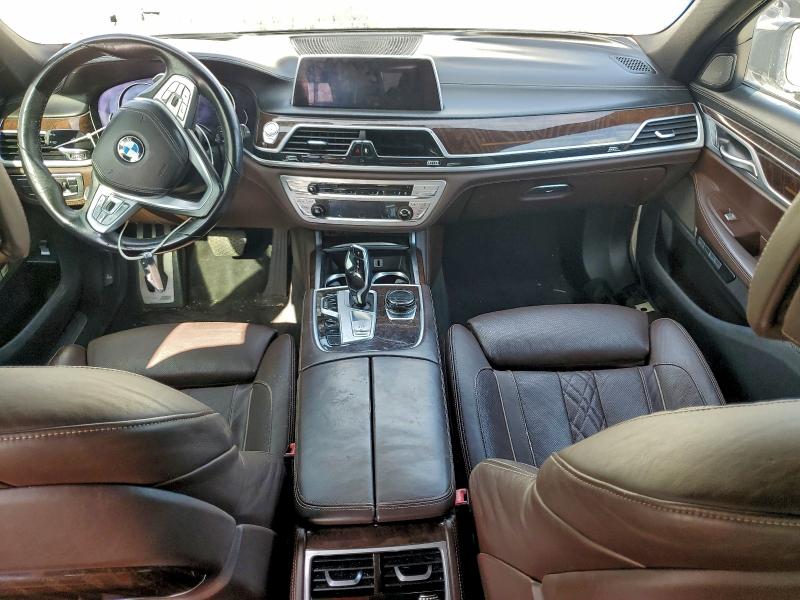 BMW 7 SERIES 2017 VIN WBA7F2C56HG422628