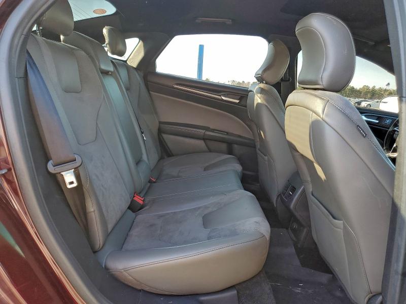 Фото 10 - FORD FUSION