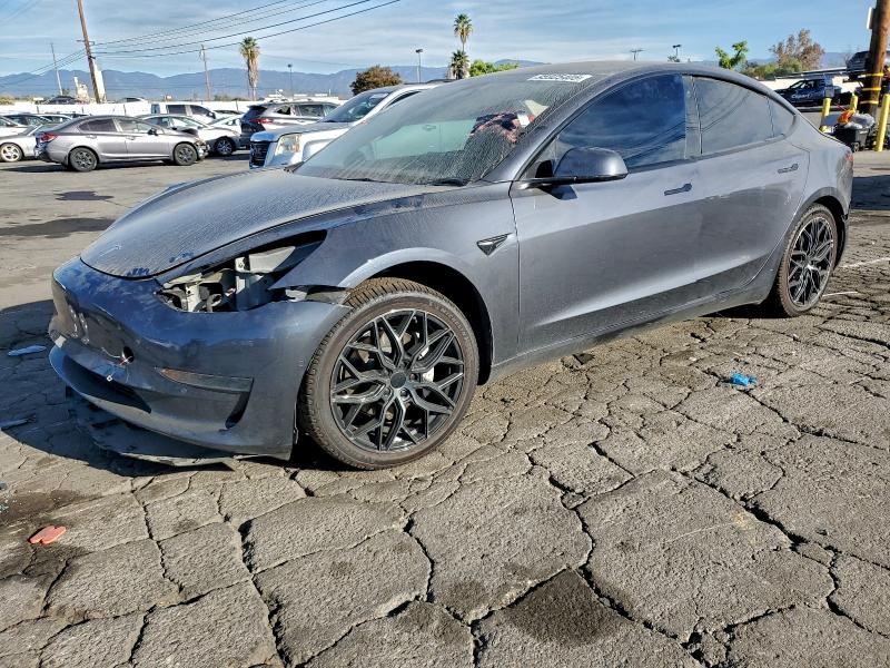 Фото 1 - TESLA MODEL 3