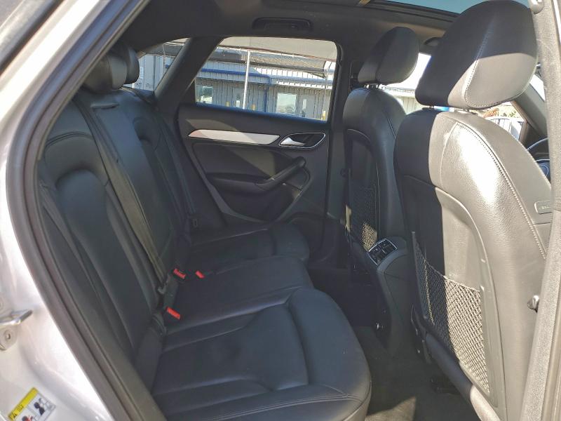 Фото 11 - AUDI Q3