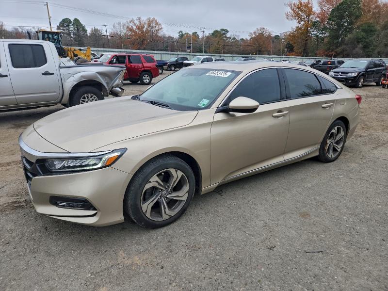 Фото 1 - HONDA ACCORD