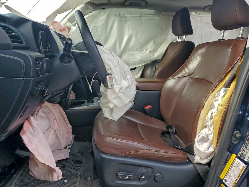 Фото 7 - TOYOTA 4RUNNER