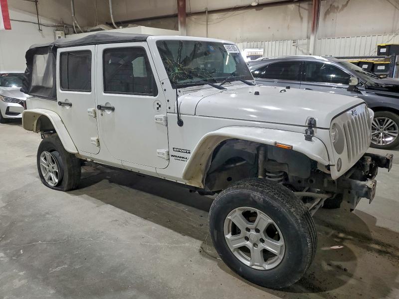 Фото 4 - JEEP WRANGLER