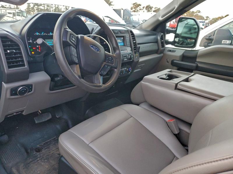 Фото 8 - FORD F350