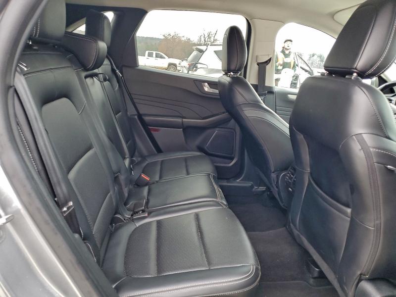 Фото 11 - FORD ESCAPE