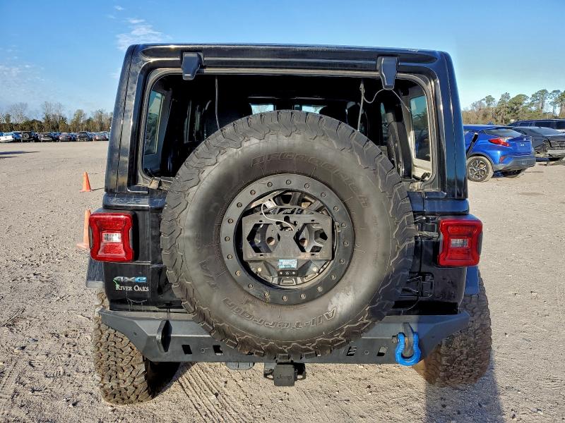 Фото 6 - JEEP WRANGLER