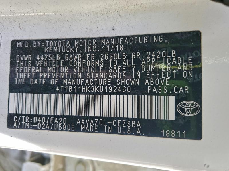 Фото 13 - TOYOTA CAMRY