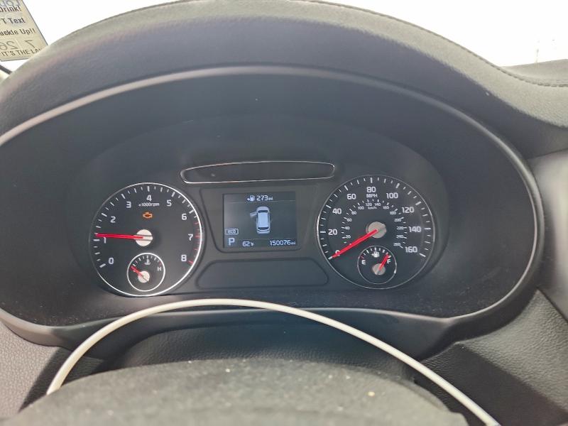 Фото 9 - KIA SORENTO