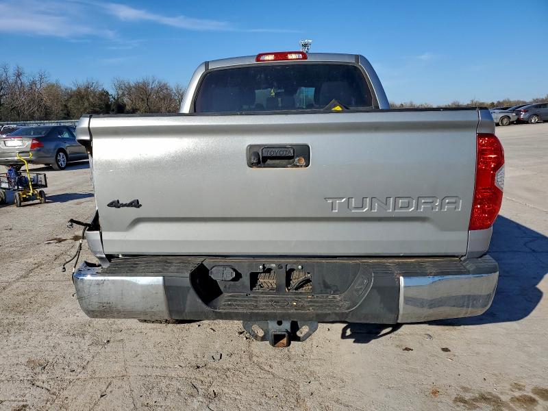 Фото 6 - TOYOTA TUNDRA