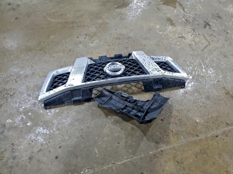 Фото 12 - NISSAN FRONTIER