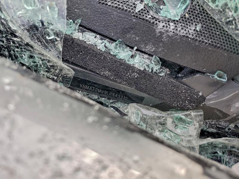 Фото 13 - NISSAN ROGUE