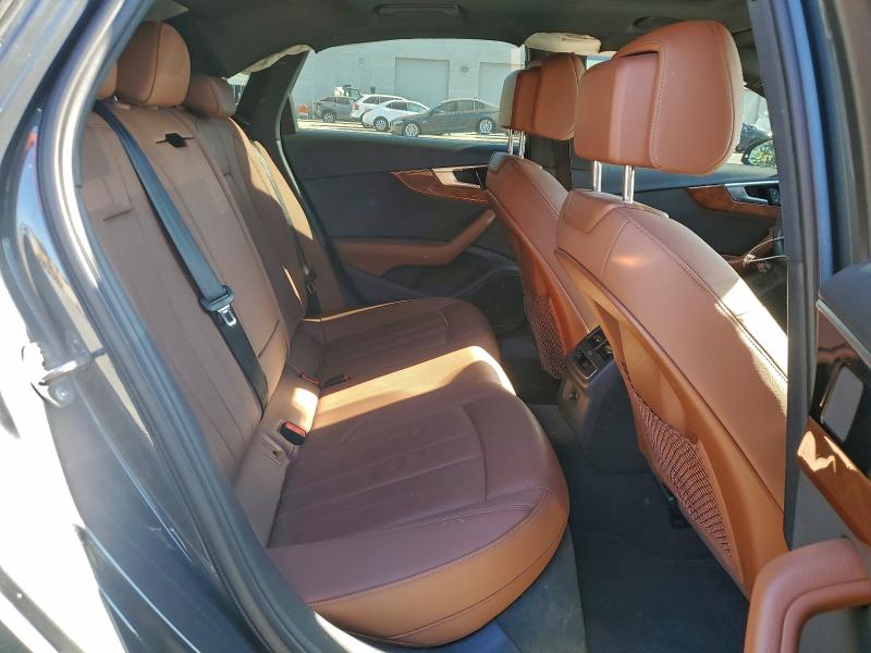 Фото 10 - AUDI A4