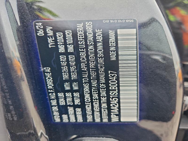 Фото 12 - PORSCHE MACAN BASE