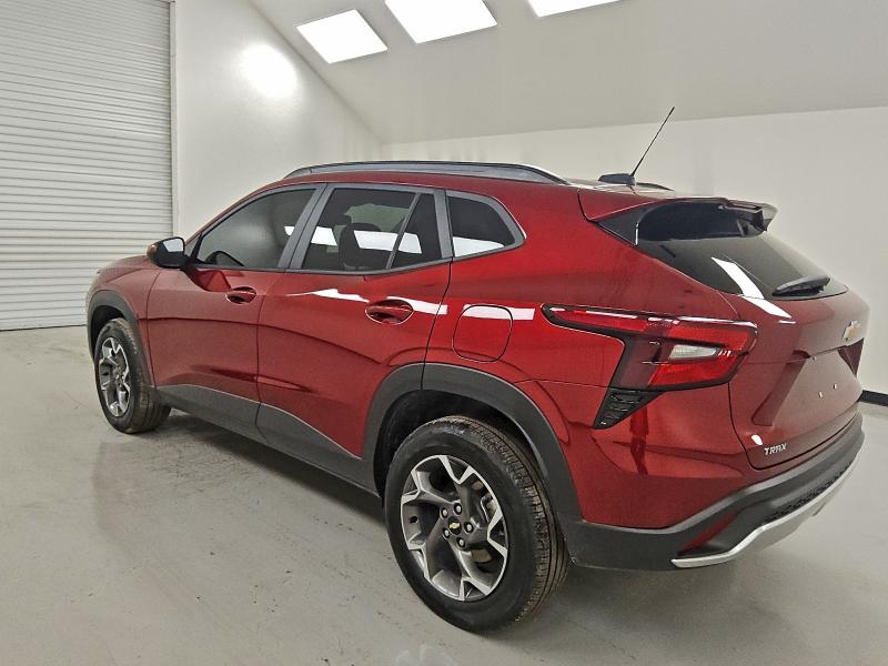 Фото 2 - CHEVROLET TRAX